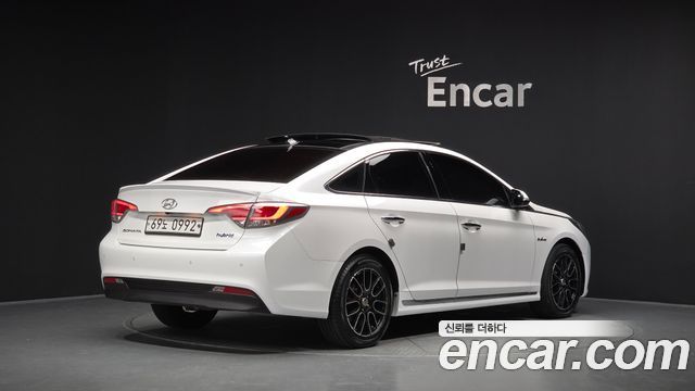 Hyundai Sonata 2016 — photo 2