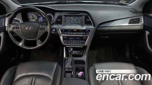 Hyundai Sonata 2016 — photo 10