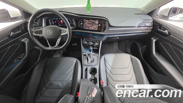 Volkswagen Jetta 2024 — photo 10