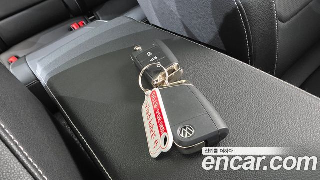 Volkswagen Jetta 2024 — photo 21