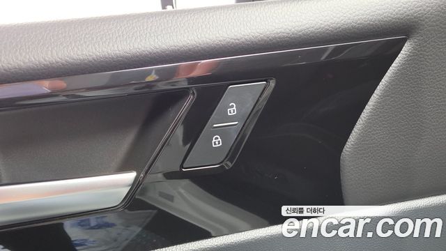 Volkswagen Jetta 2024 — photo 36