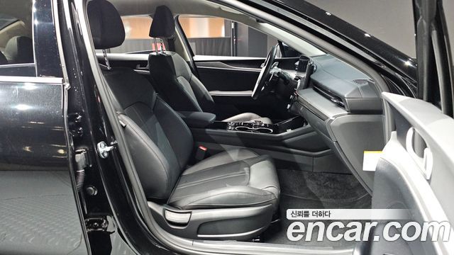 Kia K5 2025 — photo 12