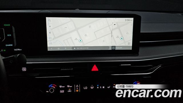 Kia K5 2025 — photo 16