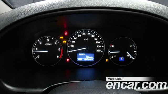 Hyundai Starex 2021 — photo 8