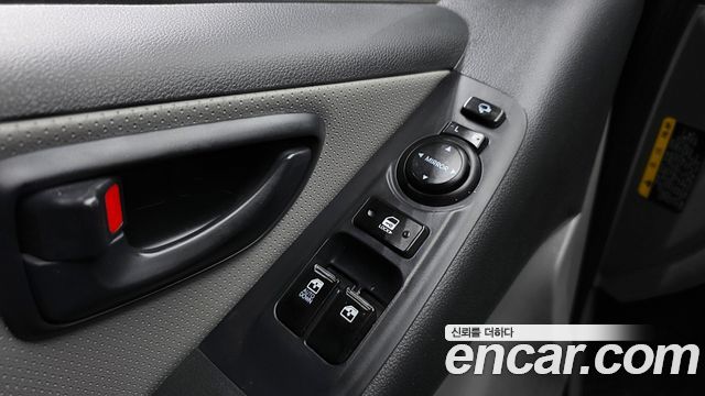 Hyundai Starex 2021 — photo 19