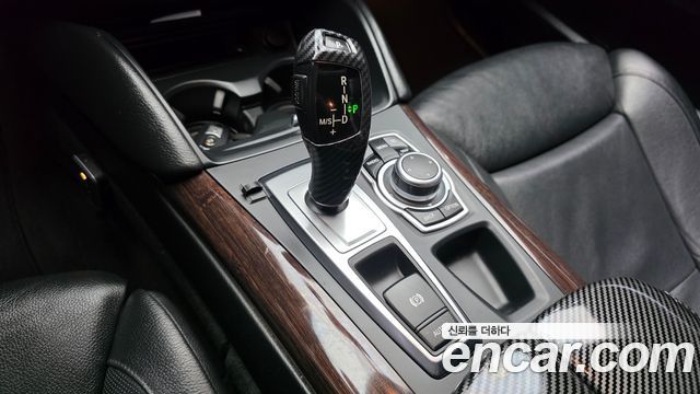 BMW X6 2012 — photo 9