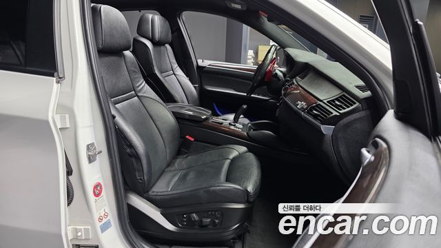 BMW X6 2012 — photo 11