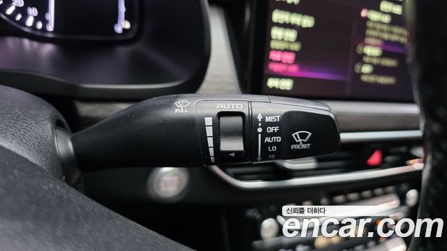 Kia K7 2020 — photo 31
