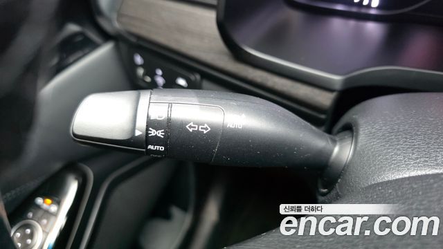 Kia K7 2020 — photo 32