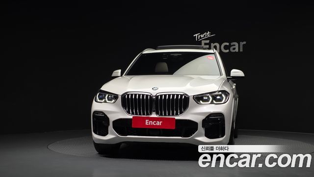 BMW X5 2021 — photo 3