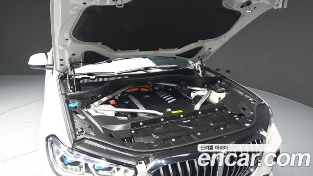 BMW X5 2021 — photo 6