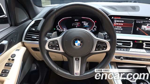 BMW X5 2021 — photo 19