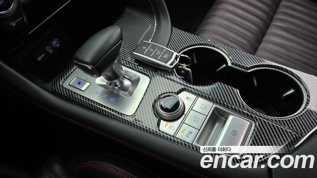 Genesis G70 2019 — photo 9