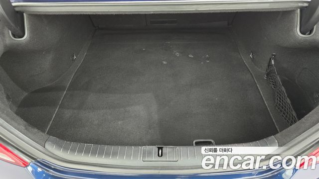 Genesis G70 2019 — photo 16
