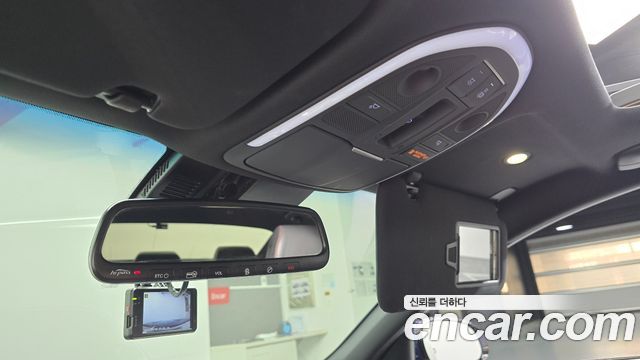 Genesis G70 2019 — photo 17