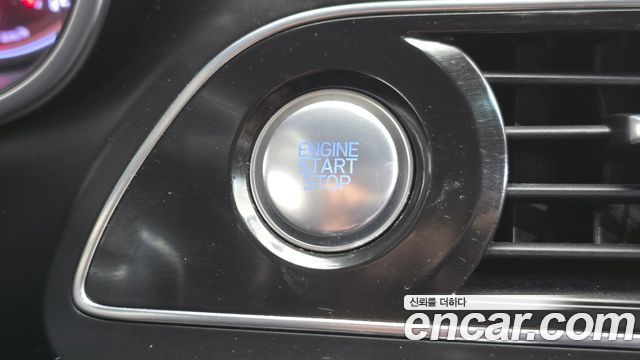 Genesis G70 2019 — photo 19