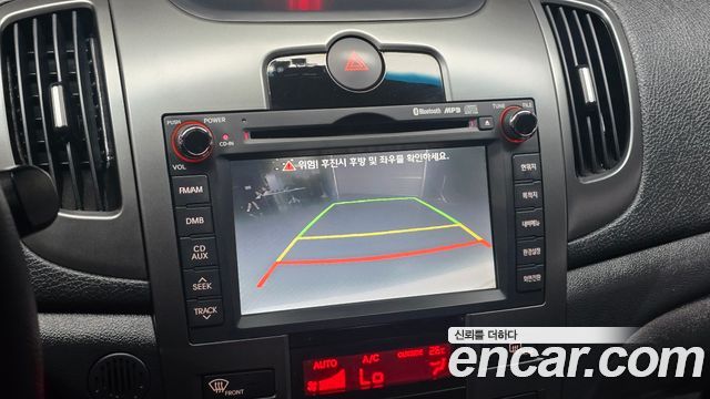 Kia Porte 2012 — photo 21