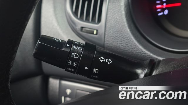 Kia Porte 2012 — photo 29