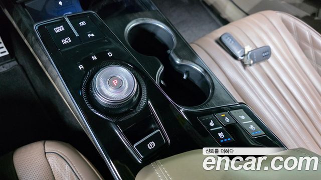 Kia K8 2022 — photo 12