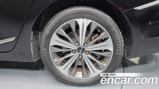 Kia K8 2022 — photo 7