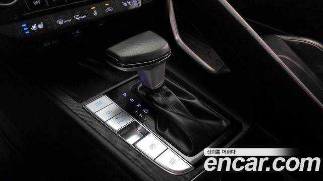 Hyundai AVANTE 2023 — photo 12