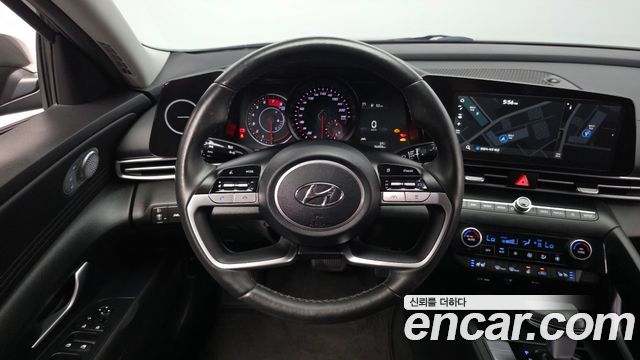 Hyundai AVANTE 2023 — photo 19