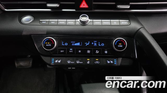 Hyundai AVANTE 2023 — photo 23