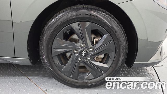 Hyundai AVANTE 2023 — photo 7