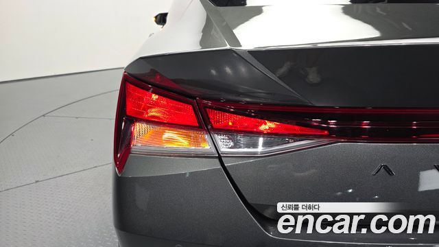 Hyundai AVANTE 2023 — photo 9