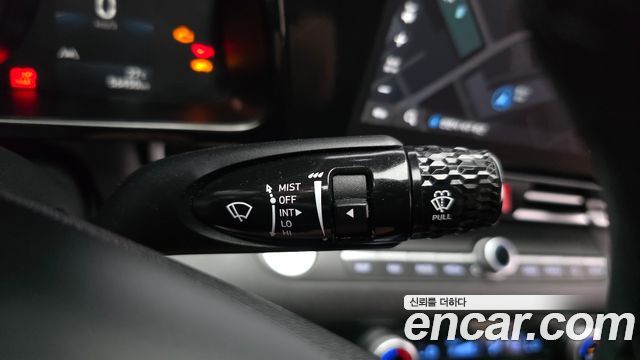 Hyundai AVANTE 2023 — photo 27