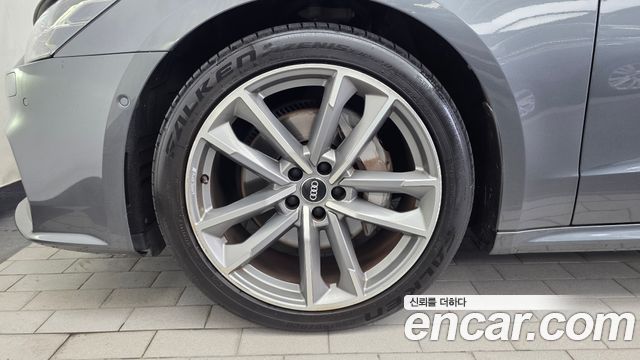 Audi A7 2020 — photo 5
