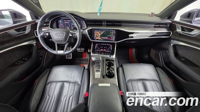 Audi A7 2020 — photo 10