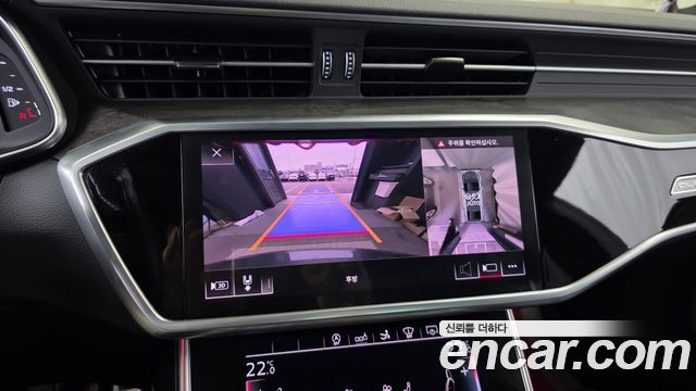 Audi A7 2020 — photo 21