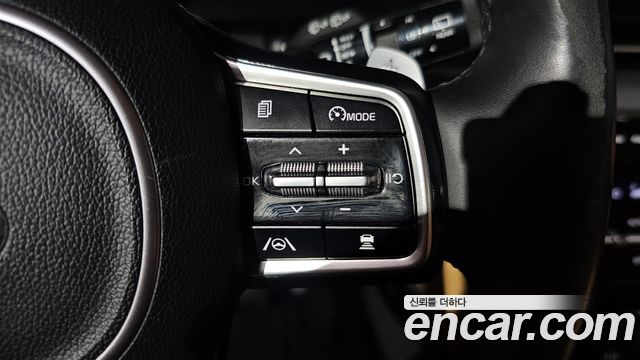 Kia Canival 2021 — photo 13
