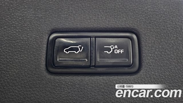 Kia Canival 2021 — photo 19