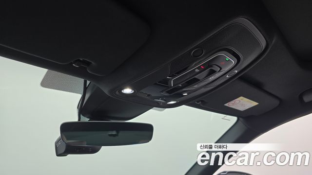 Audi A6 2023 — photo 15