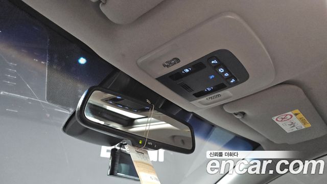 Toyota Camry 2018 — photo 25
