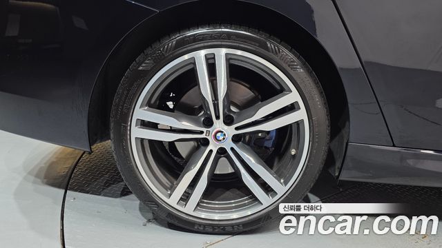 BMW Gran Turismo 2021 — photo 7