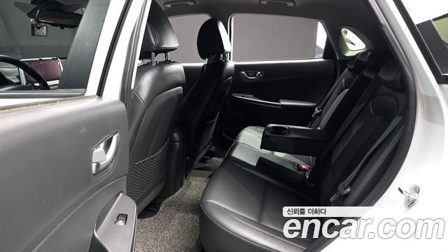 Hyundai Kona 2020 — photo 11