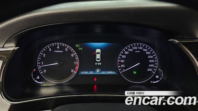 Hyundai Equus 2014 — photo 11