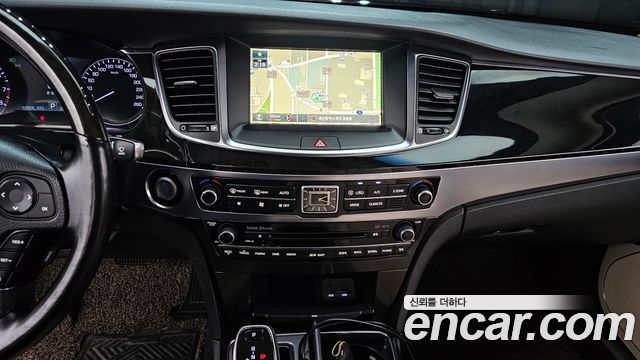 Hyundai Equus 2014 — photo 20