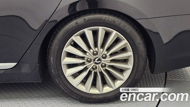 Hyundai Equus 2014 — photo 7