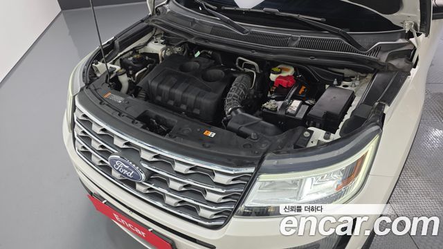 Ford Explorer 2017 — photo 6