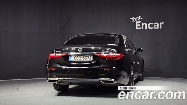 Mercedes-Benz S-Class 2022 — photo 4