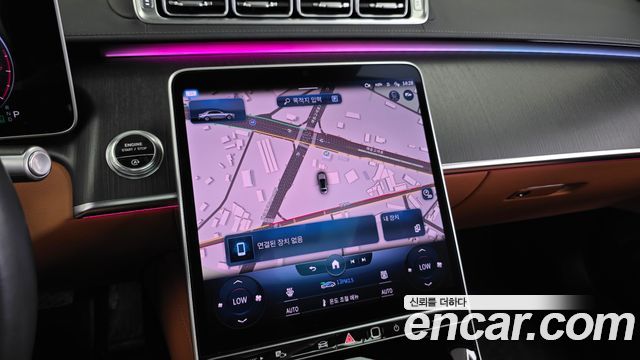 Mercedes-Benz S-Class 2022 — photo 19