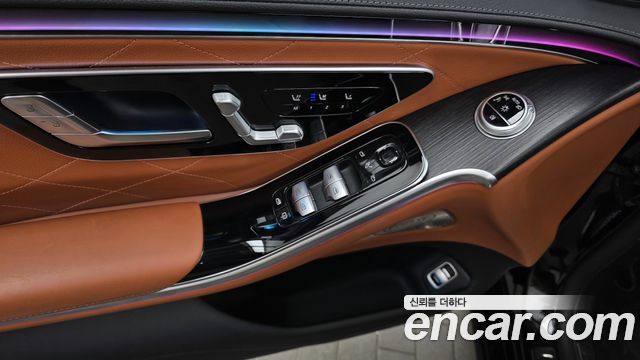 Mercedes-Benz S-Class 2022 — photo 28