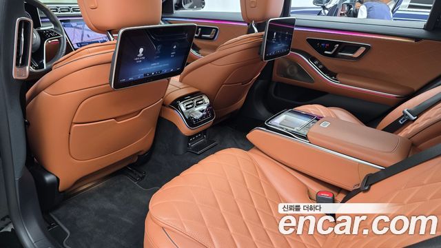 Mercedes-Benz S-Class 2022 — photo 30