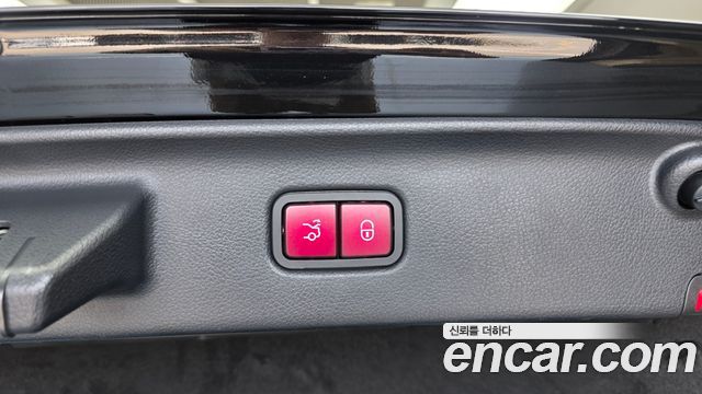 Mercedes-Benz S-Class 2022 — photo 35