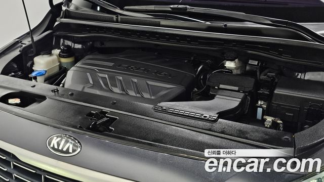 Kia Canival 2019 — photo 6