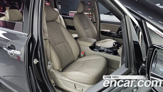 Kia Canival 2019 — photo 13